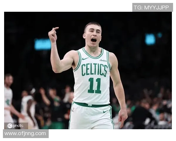 篮球八卦荣获月度最佳球员，实至名归